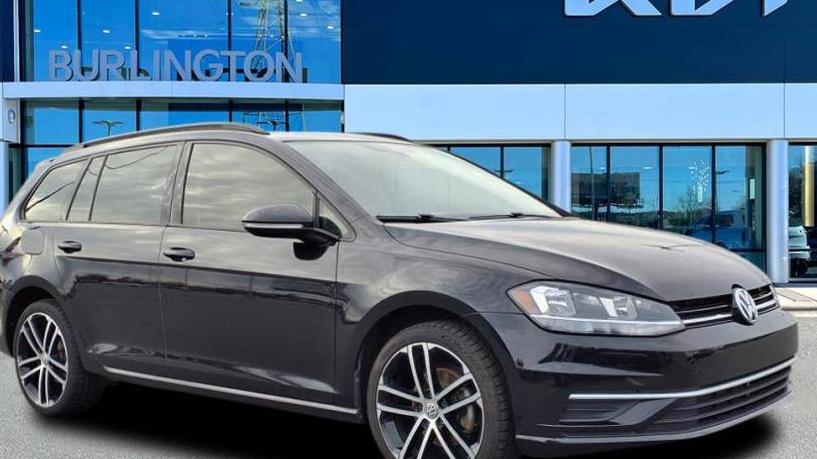 VOLKSWAGEN GOLF SPORTWAGEN 2018 3VW717AU4JM763219 image